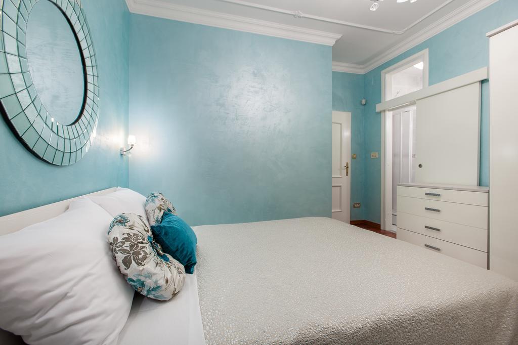 Villa Sea Breeze Split Room photo