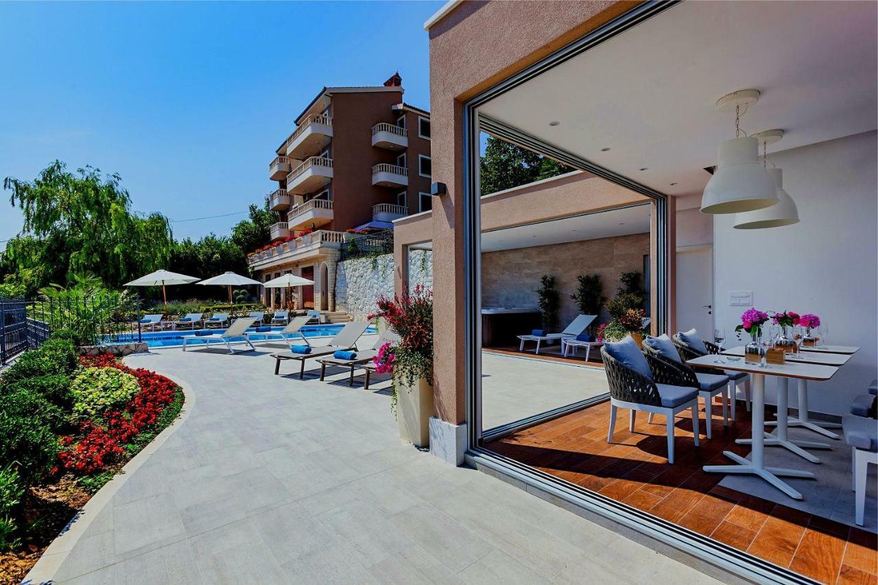 Villa Sea Breeze Split Exterior photo